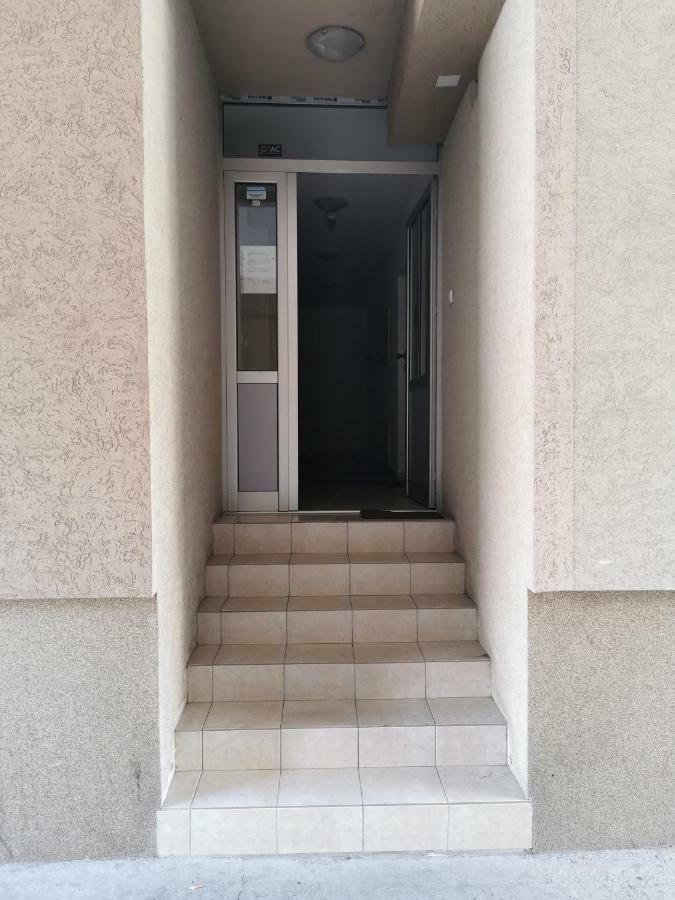 Apartman Dositej Novi Sad Eksteriør billede